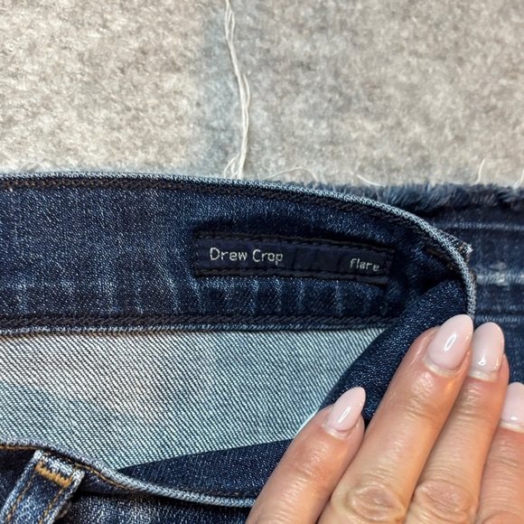 Citizens of Humanity Drew Crop Flare Jeans Size 26 Frayed Cuff Blue ✨ - Picture 10 of 15